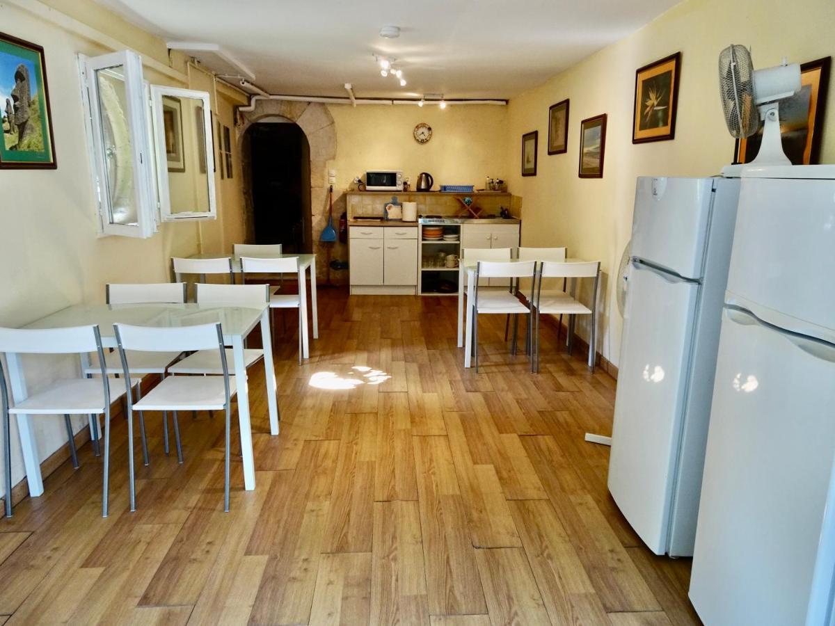 ชาโต เล วัลเล Bed & Breakfast Tournon-Saint-Pierre ภายนอก รูปภาพ