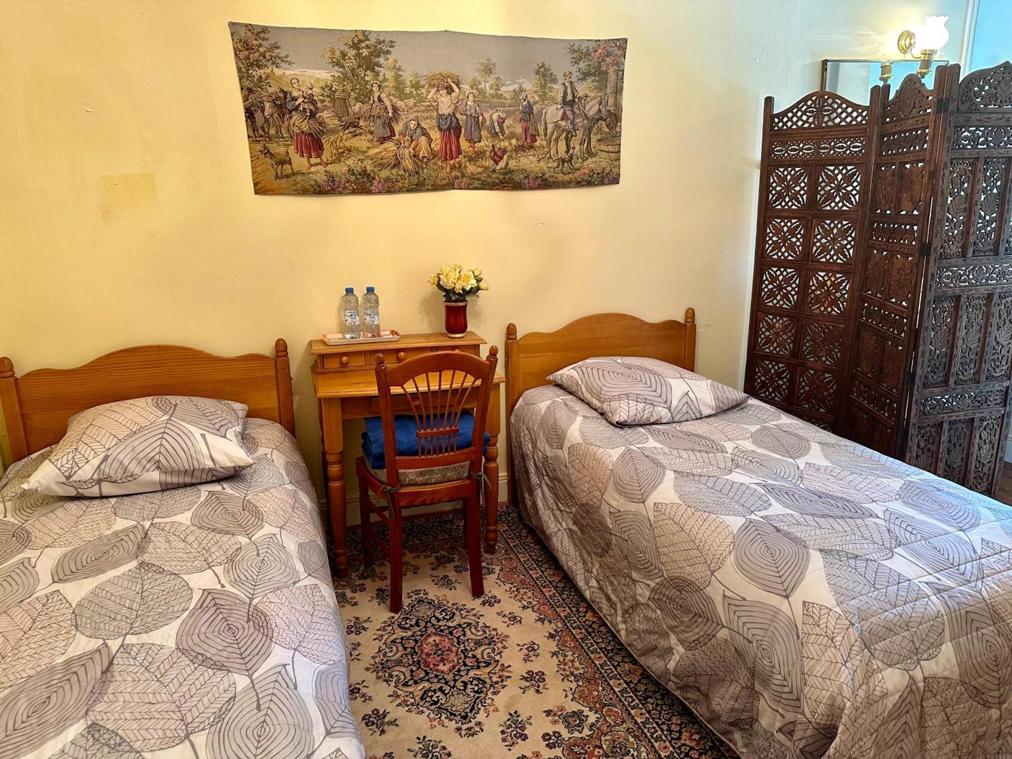 ชาโต เล วัลเล Bed & Breakfast Tournon-Saint-Pierre ภายนอก รูปภาพ