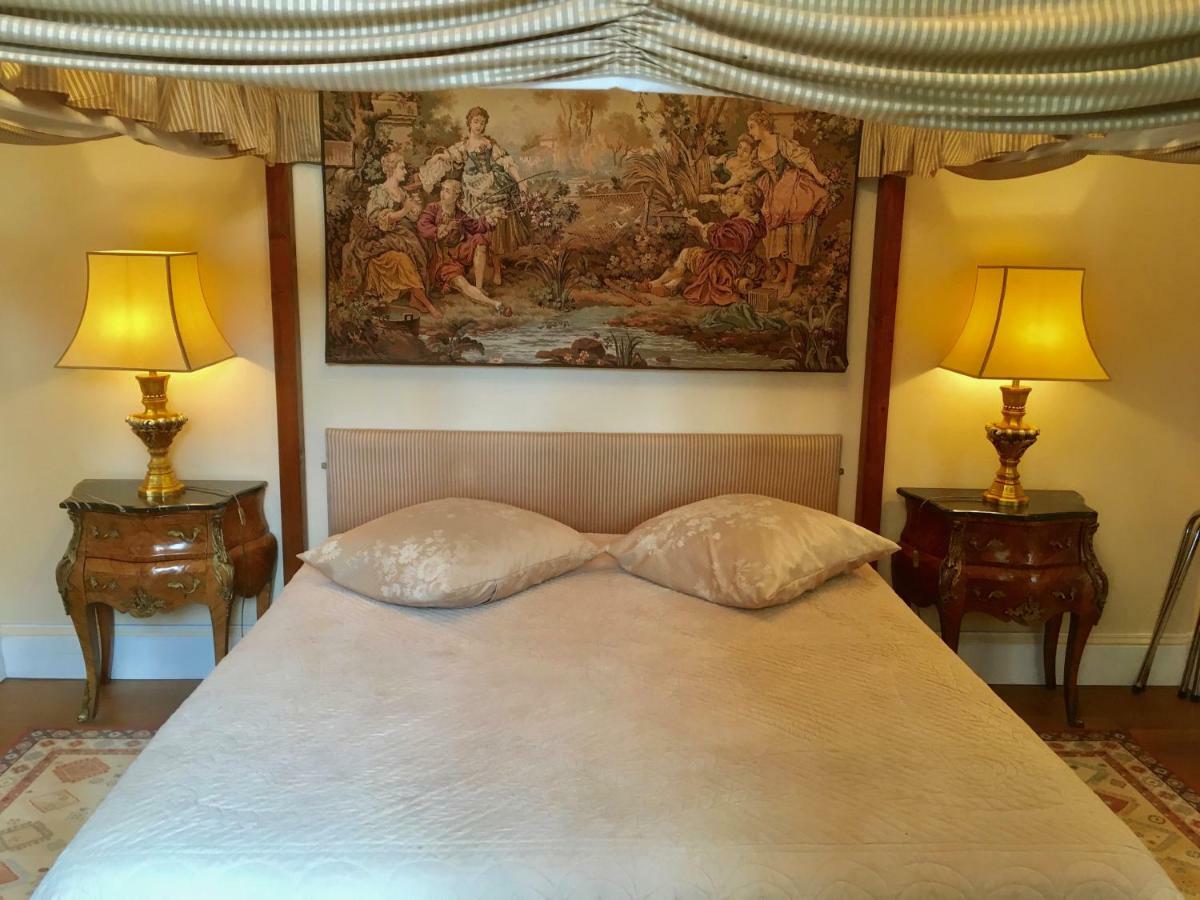 ชาโต เล วัลเล Bed & Breakfast Tournon-Saint-Pierre ภายนอก รูปภาพ